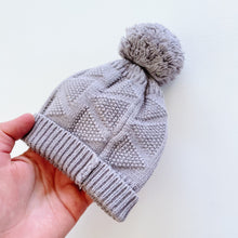 Load image into Gallery viewer, Wilson &amp; Frenchy Cotton/Bamboo/Wool Beanie Grey (0-3m)
