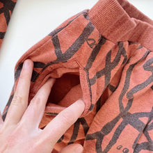Load image into Gallery viewer, Minti Messy Marker Tracksuit Set Rust (3y)
