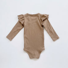 Load image into Gallery viewer, Jamie Kay Organic Frill Bodysuit Putty(2y)
