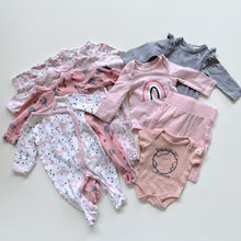 Load image into Gallery viewer, Pink Newborn Bundle 8x (newborn)
