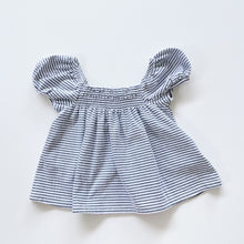 Load image into Gallery viewer, Seed Stripe Puff Sleeve Top (4y)

