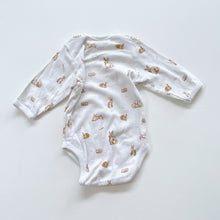 Load image into Gallery viewer, Nature Baby Organic Bodysuit Bunnies (3-6m)
