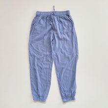 Load image into Gallery viewer, H&amp;M Lilac Pants (7y)
