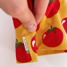 Load image into Gallery viewer, Maxomorro Organic Hat Tomatoes (4-9m)
