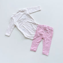 Load image into Gallery viewer, Seed L/S Bodysuit + Pink Pants Bundle (0-3m)
