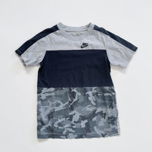 Load image into Gallery viewer, Nike T-Shirt Camo/Black/ Grey (7y)
