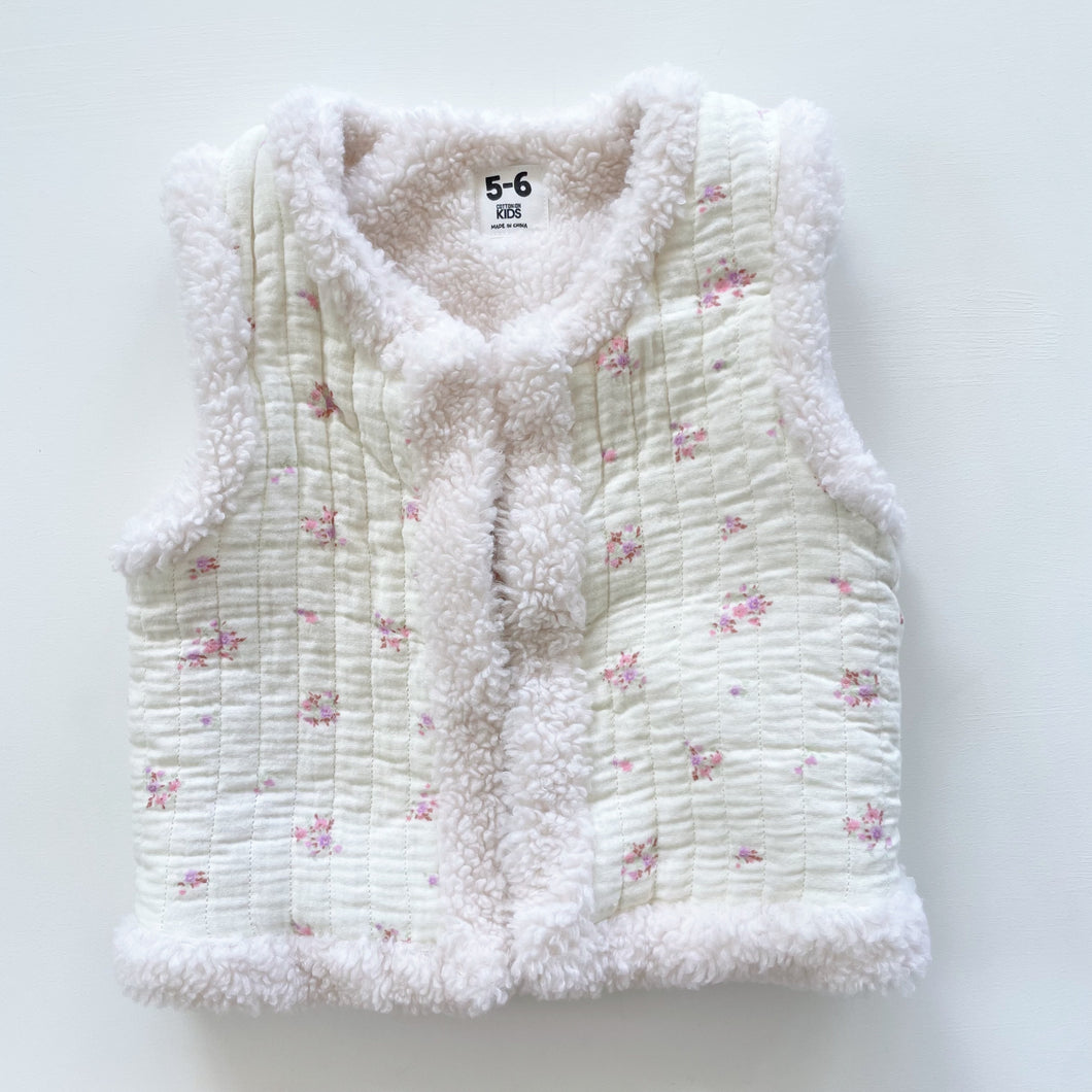Cotton On Muslin/Teddy Vest Purple Floral (5-6y)
