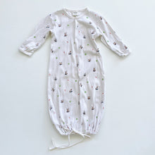 Load image into Gallery viewer, Nature Baby Organic Sleeping Gown Hare (3-6m)
