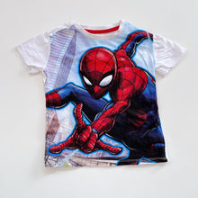 Load image into Gallery viewer, Marvel Spiderman T-Shirt (5y)
