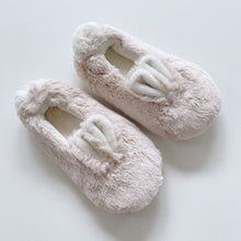 Load image into Gallery viewer, Jamie Kay Bunny Slippers (EU25-26)

