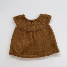 Load image into Gallery viewer, Handmade Wool Vest Tan/Brown Speckled (3y)
