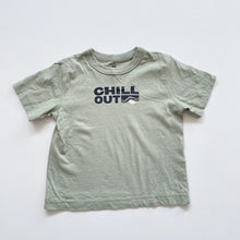Load image into Gallery viewer, Cotton On T-Shirt Green /Chill Out (2y)
