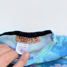 Load image into Gallery viewer, Kip &amp; Co Organic Bodysuit Blue Tie Dye (3-6m)
