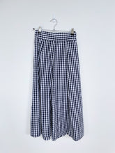 Load image into Gallery viewer, RUBY Navy/White Gingham Skirt *missing button (XS)

