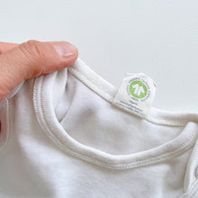 Load image into Gallery viewer, Nature Baby Organic Singlet Cream (3-6m)
