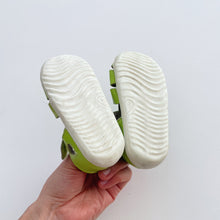 Load image into Gallery viewer, Bobux Step Up Leather Sandals Lime Green Velcro (EU19)
