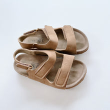 Load image into Gallery viewer, TEX Cork Sandals Light Tan (EU31)
