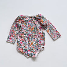 Load image into Gallery viewer, Wilson &amp; Frenchy Organic Cotton Bodysuit L/S Floral (6-12m)
