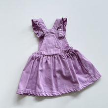 Load image into Gallery viewer, Teeny Weeny Pinafore Dress Lilas/Ruffles (6-12m)
