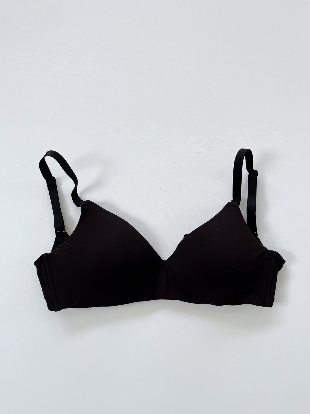 Hotmilk Breastfeeding Embrace Leakproof T-Shirt Nursing Bra - Black/No Wire (12D)