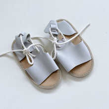 Load image into Gallery viewer, Little Big Soft Sole Sandals Blue (12-18m/ XL)
