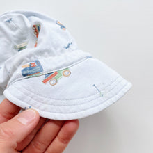 Load image into Gallery viewer, Toshi Hat Blue Vehicles (S/3-6m)
