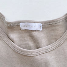 Load image into Gallery viewer, Jamie Kay Pima Cotton Hunter Tee Hazy Taupe Whale (5y)
