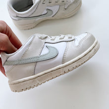 Load image into Gallery viewer, Nike Sneakers White/ Grey  (EU26, UK8.5, US9C)
