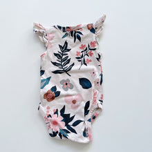 Load image into Gallery viewer, Burrow &amp; Be Organic Blue/Pink Floral Bodysuit (3-6m)
