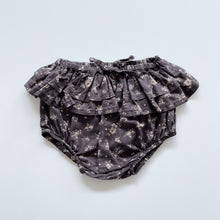 Load image into Gallery viewer, Jamie Kay Organic Frilly Bloomers Dark Floral (1y)
