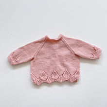 Load image into Gallery viewer, Gorgeous Handmade Lambswool Cardigan Peach (0-3m)
