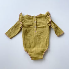 Load image into Gallery viewer, Louise Misha Paris L/S Romper Honey Pink Embroidered (3-6m)
