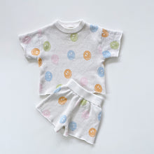 Load image into Gallery viewer, Noni Knit Set Smiley (3-6m)
