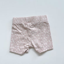 Load image into Gallery viewer, Jamie Kay Organic Bike Shorts Rosalie Field Rose (6-12m)
