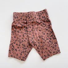 Load image into Gallery viewer, Organic Cotton Brown Leopard Bike Shorts (7y)
