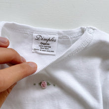 Load image into Gallery viewer, Dimples Organic L/S Top White (newborn)
