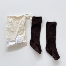 Load image into Gallery viewer, Jamie Kay Classic Rib Socks Brown (1-2y)

