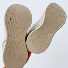 Load image into Gallery viewer, Adidas Velcro Sneakers White (EU25 1/2, UK 8k, US8 1/2k)
