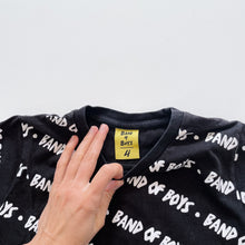 Load image into Gallery viewer, Band of Boys Black Tee with White Logo Pattern (4y)
