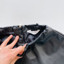 Load image into Gallery viewer, H&amp;M Faux Leather Black Skirt (4-5y)
