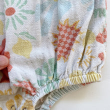 Load image into Gallery viewer, Noni Romper Orange/Blue/Lemons Pattern (3-6m)
