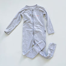 Load image into Gallery viewer, Bonds Wondersuit Grey Stripes (2y)
