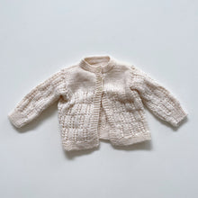 Load image into Gallery viewer, Handmade Wool Cardigan Ivory (0-3m)
