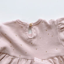 Load image into Gallery viewer, Jamie Kay Organic Rib Puff Sleeve Top + Headband Pink Floral (1y)
