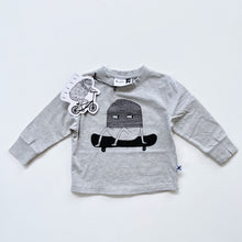 Load image into Gallery viewer, Minti Sneaky Skater Grey Tee NEW (1y)
