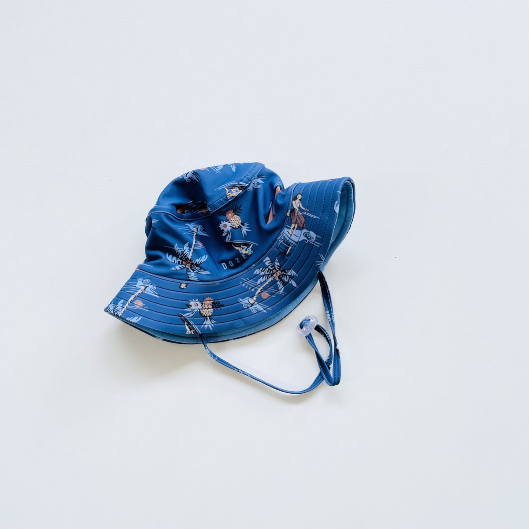 Dozer Swim Bucket Hat Blue Surfer *tagged bigger (12-18m)