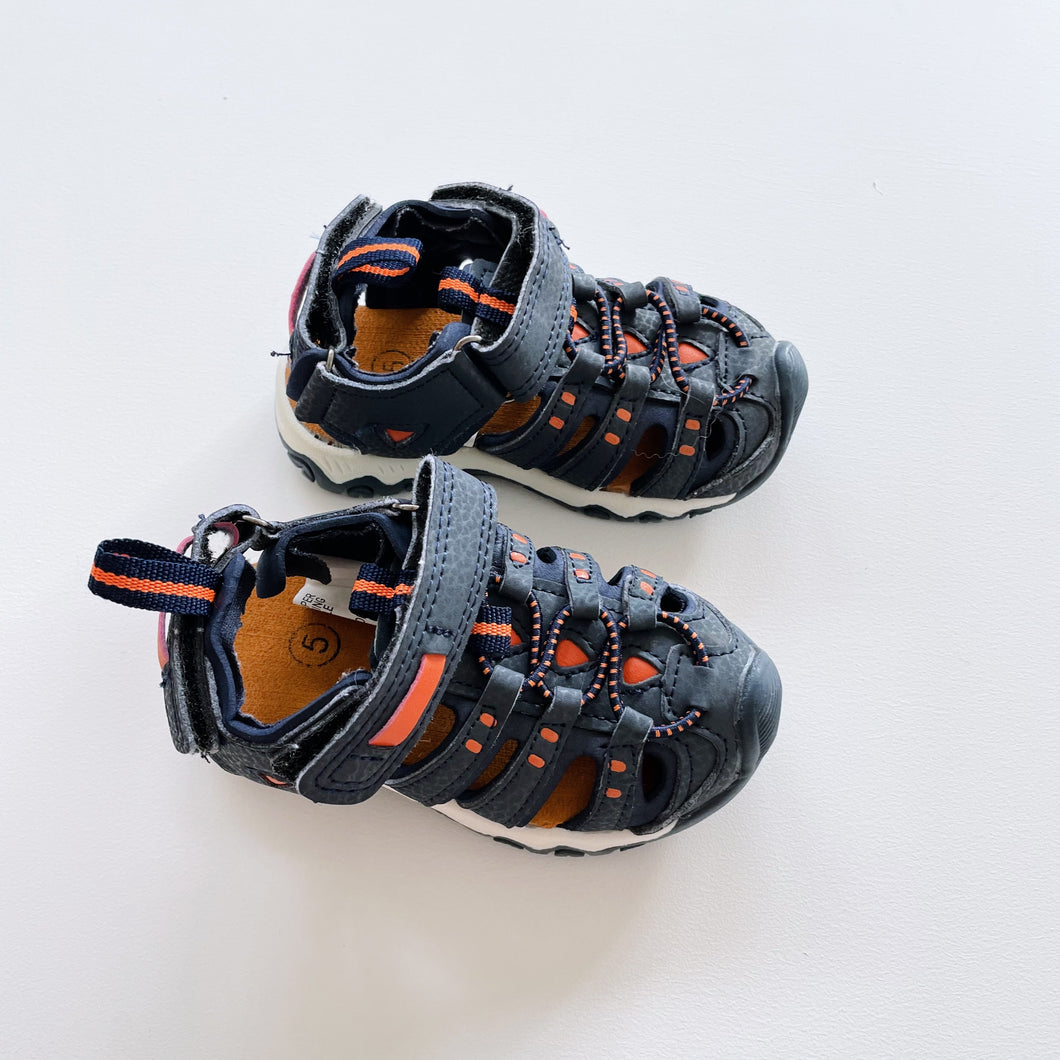 Sporty Sandals (5/EU21)