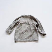 Load image into Gallery viewer, Nature Baby Organic Muslin Wrap Top Green (3-6m)
