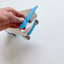 Load image into Gallery viewer, Kid O Tip Truck Blue
