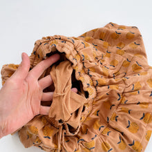 Load image into Gallery viewer, Mac &amp; Ellie Skorts Oranges (6y)
